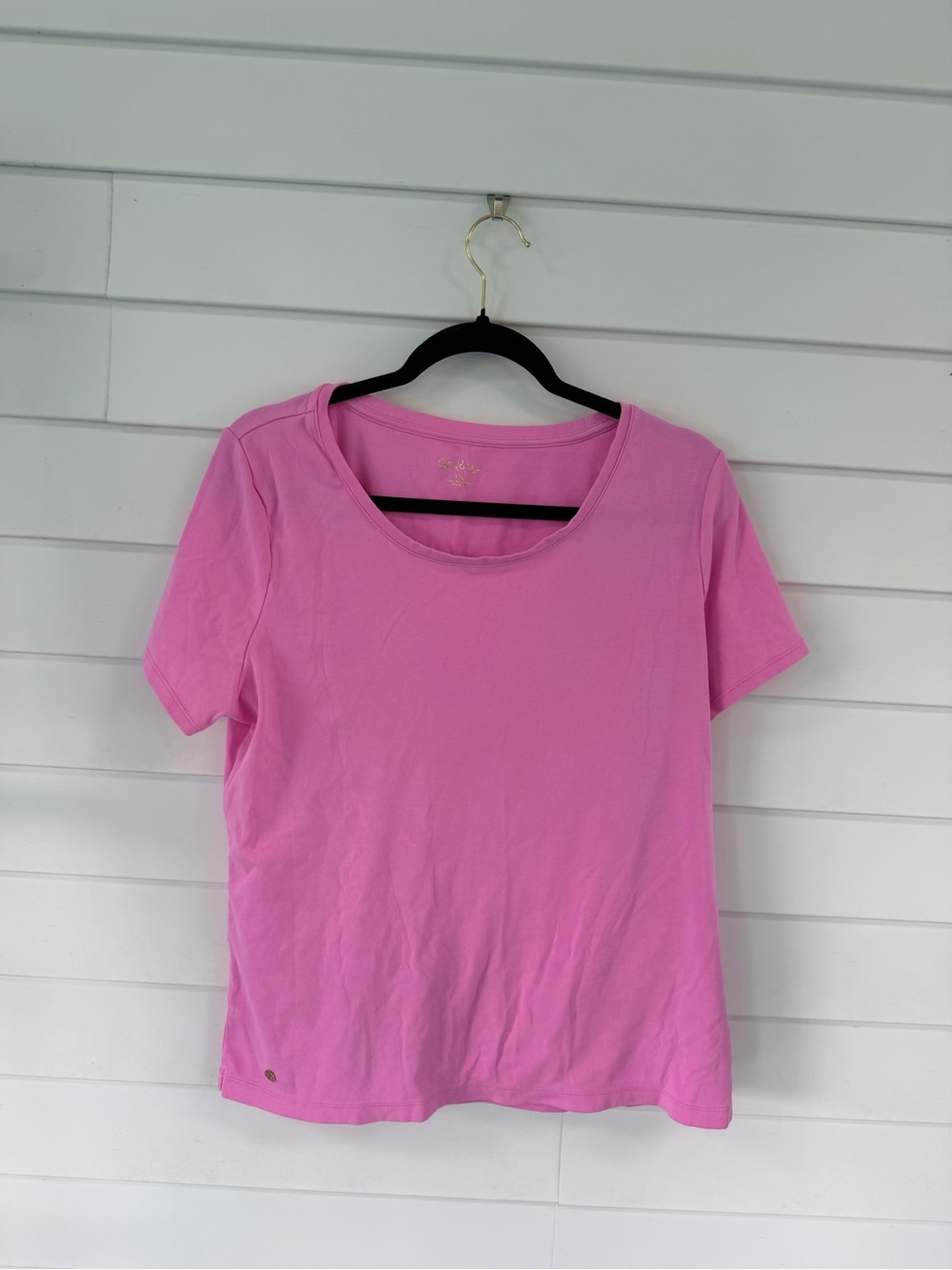 Lilly Pulitzer Short Sleeve Scoop Tee in Bright Pink